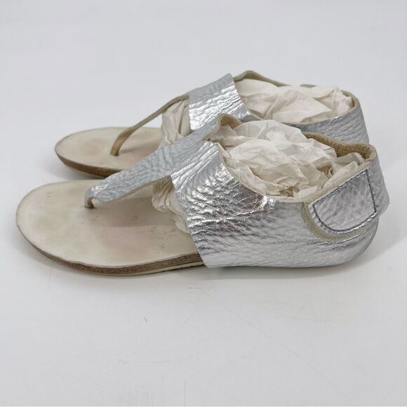 Pedro Garcia T-Strap Thong Sandal Silver 9.5 - Picture 5 of 9